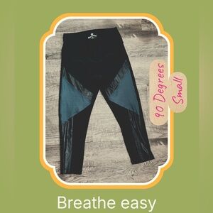 90 Degree By Reflex Black Leggings with Gray Mesh Inset